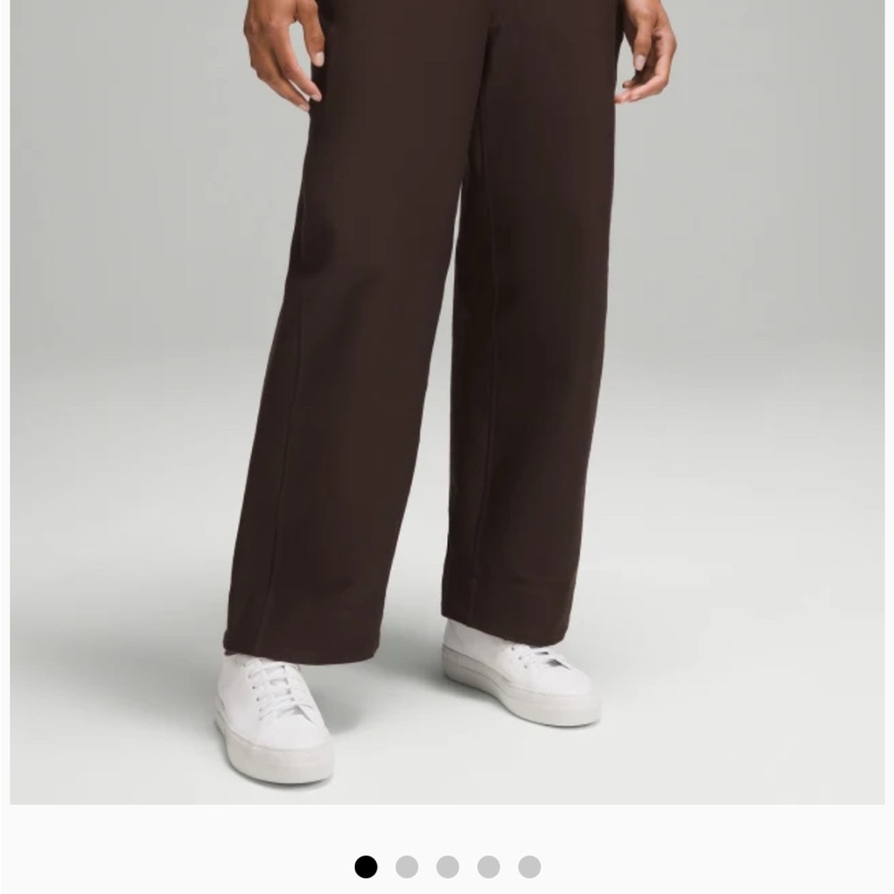 Lululemon Utilitech Relaxed Mid-Rise Trouser (Espresso - 6)